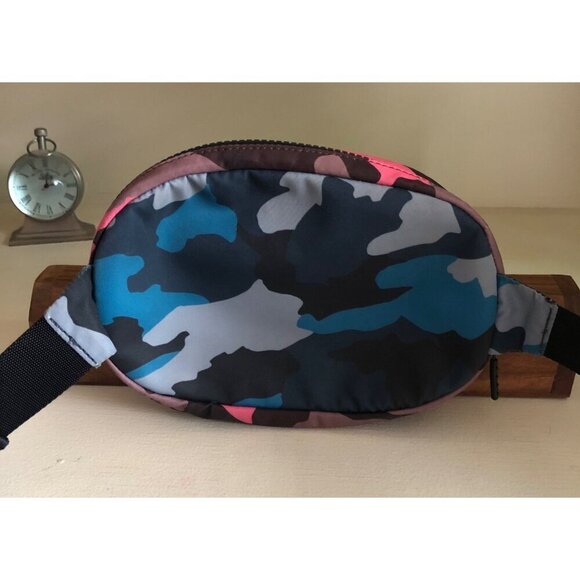 Lululemon Take it on the Belt Heritage 365 Camo Guava Pink Multi Hawaiian Blue - Picture 6 of 9